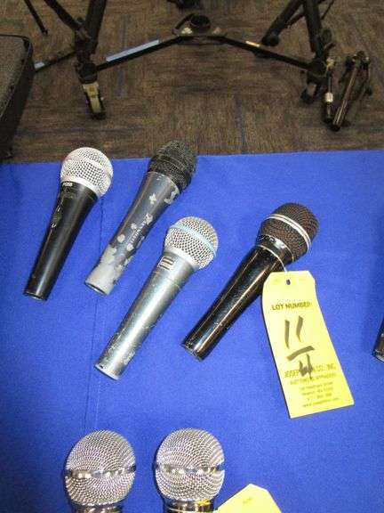 LOT (4) Asst. Mics