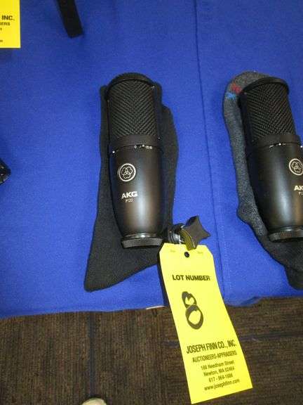 AKG P120 Mic