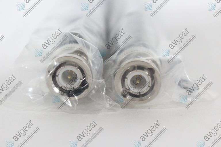 (2) Shure UA8-470-542 1/2 Wave Omnidirectional Receiver Antennas (470-542 MHz)