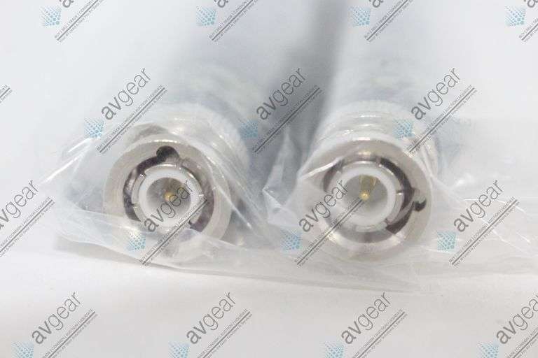 (2) Shure UA8-470-542 1/2 Wave Omnidirectional Receiver Antennas (470-542 MHz)