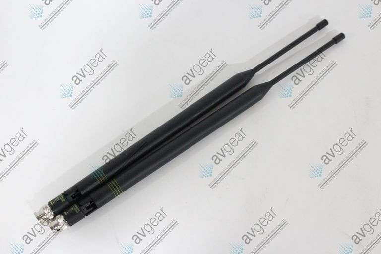 (2) Shure UA8-470-542 1/2 Wave Omnidirectional Receiver Antennas (470-542 MHz)