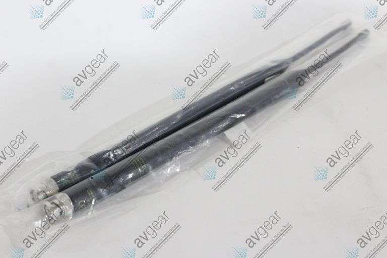 (2) Shure UA8-470-542 1/2 Wave Omnidirectional Receiver Antennas (470-542 MHz)