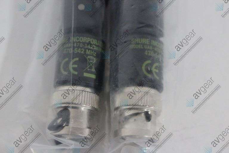 (2) Shure UA8-470-542 1/2 Wave Omnidirectional Receiver Antennas (470-542 MHz)