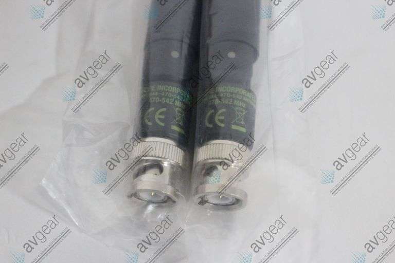 (2) Shure UA8-470-542 1/2 Wave Omnidirectional Receiver Antennas (470-542 MHz)