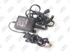 Shure SLX4 J3 Wireless Receiver Kit (572 - 596 MHz) w/ SLX2 Handheld Transmitter, SM58 Capsule, & De