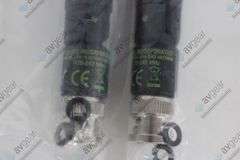 (2) Shure UA8-470-542 1/2 Wave Omnidirectional Receiver Antennas (470-542 MHz)