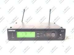 Shure SLX4 J3 Wireless Receiver Kit (572 - 596 MHz) w/ SLX2 Handheld Transmitter, SM58 Capsule, & De
