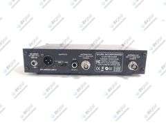 Shure ULXP4 Professional Diversity Receiver (554-590MHz) w/ Body Pack and Microphone in Hard Case