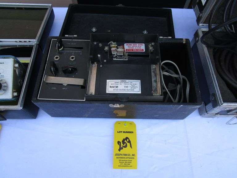 Sireko 782 Echo/Delay Unit w/ Case