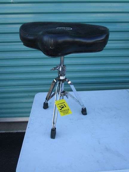 Roc N Soc Drum Throne