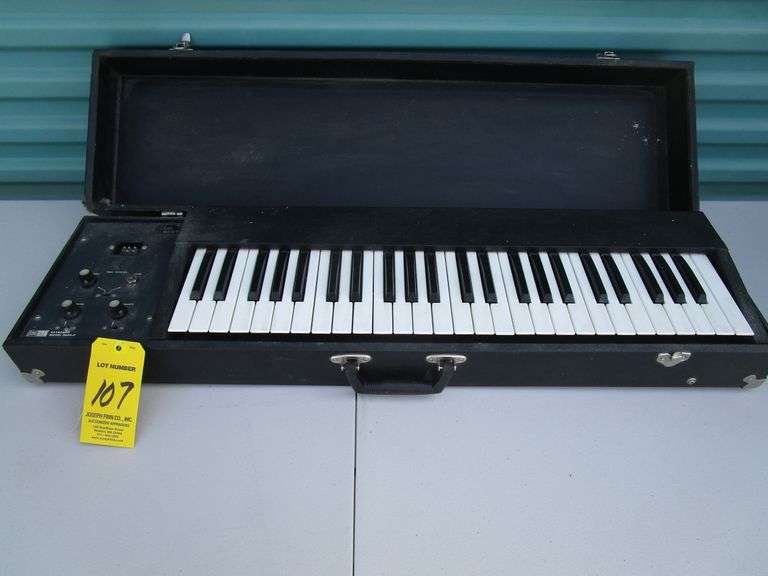 ARP 3604-P Keyboard w/ Hard Case