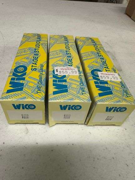 LOT (3) Wiko EHG 120v 750 w stage and studio lamp