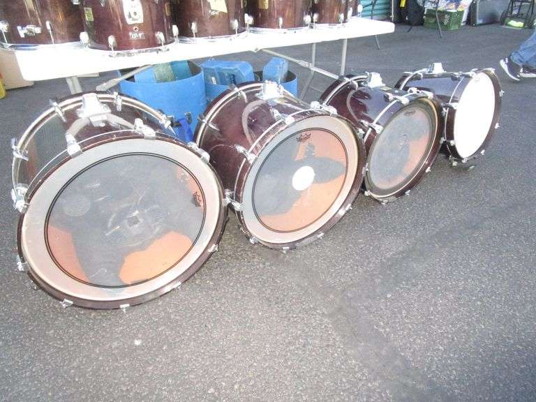 14 Pc. Yamaha Maple Custom Absolute Drums Including 24" Kick, 22" Kick, 20" Kick, 18" Kick, 18" Tom,
