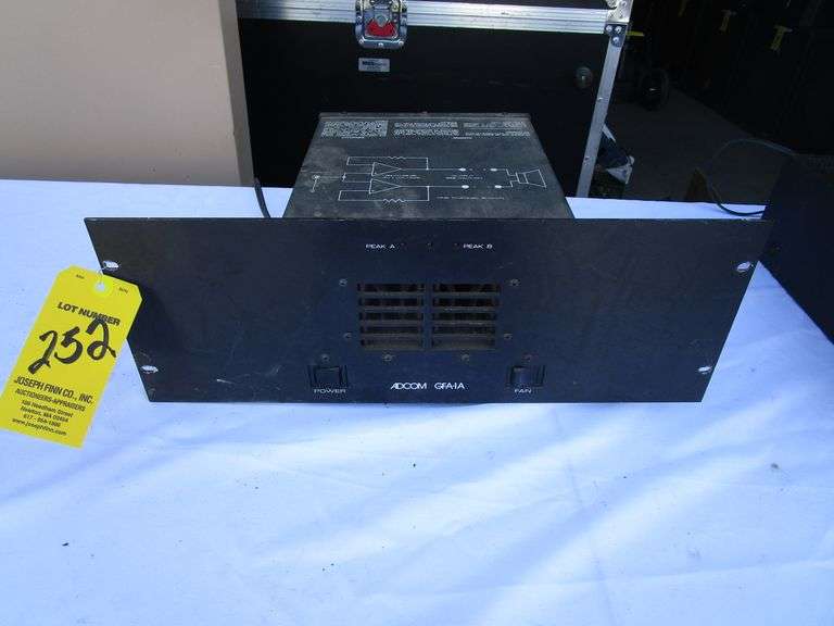 Adcom GFA-1A Amp