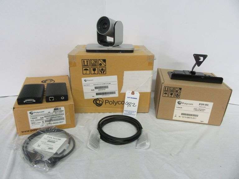 Polycom EagleEye IV USB 12x PTZ Camera w/Universal Mount & Digital Extenders