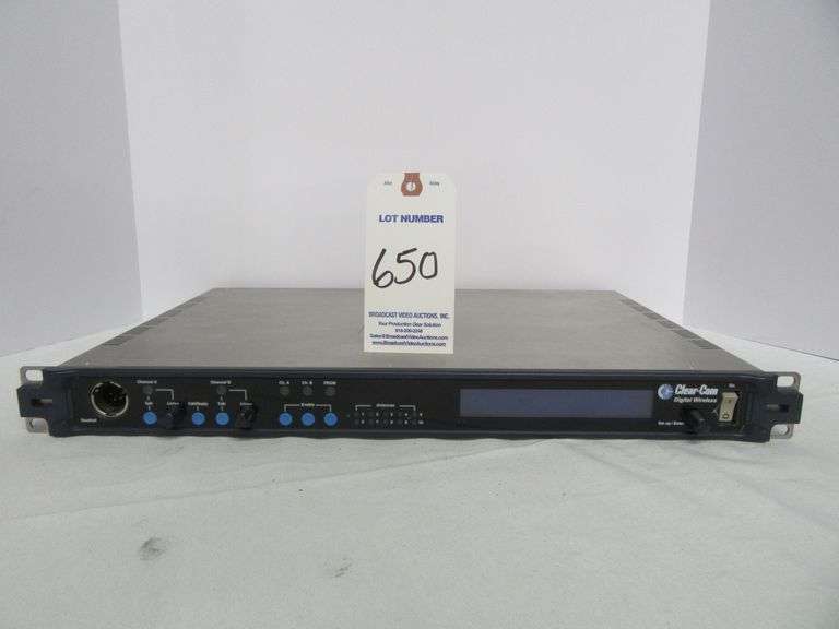 Clear-Com FSII-BASE Freespeak II 20BP Digital Wireless Base Station-90 Day Warranty