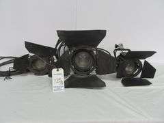 Lot-2-LTM Pepper 420W Lights w/Bandoors & 1 Arri Light w/Barndoor