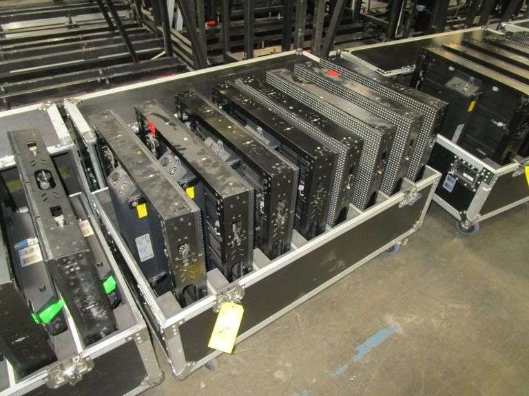 LOT (8) Elation EPT9IP LED Video Panels w/ Case (No Cables or Clamps)