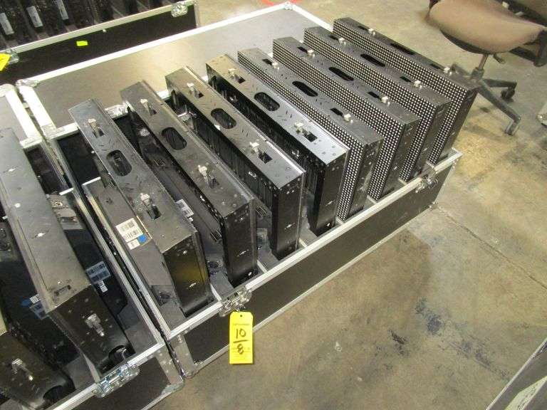 LOT (8) Elation EPT9IP LED Video Panels w/ Case (No Cables or Clamps)