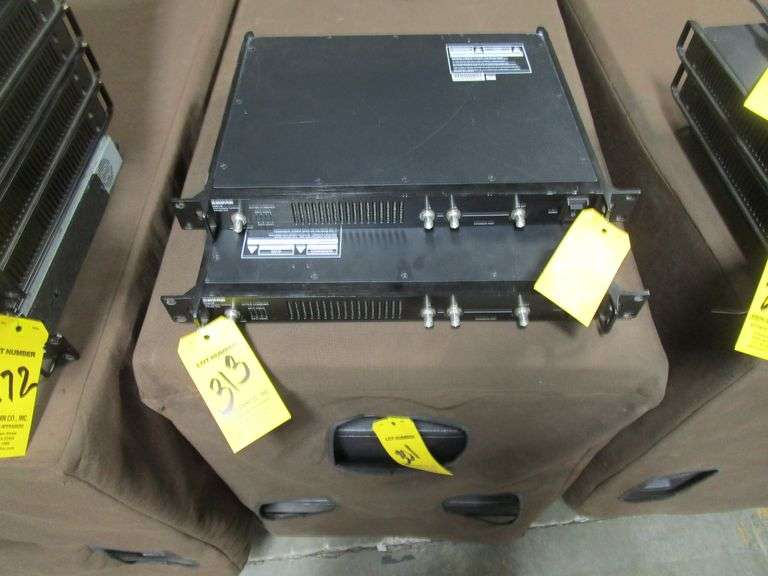 Shure PA821A PSM Antenna Combiner, 470 - 865 MHz