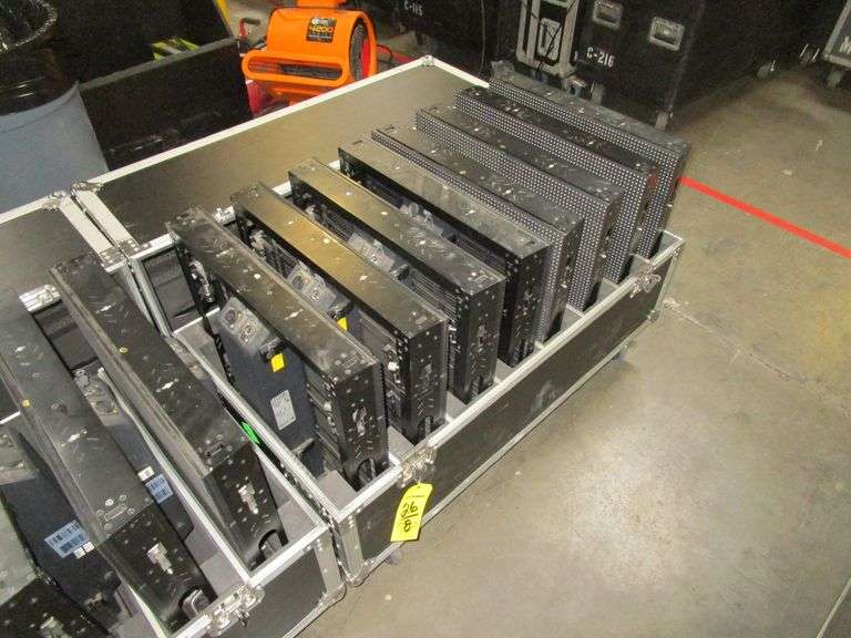 LOT (8) Elation EPT9IP LED Video Panels w/ Case (No Cables or Clamps)