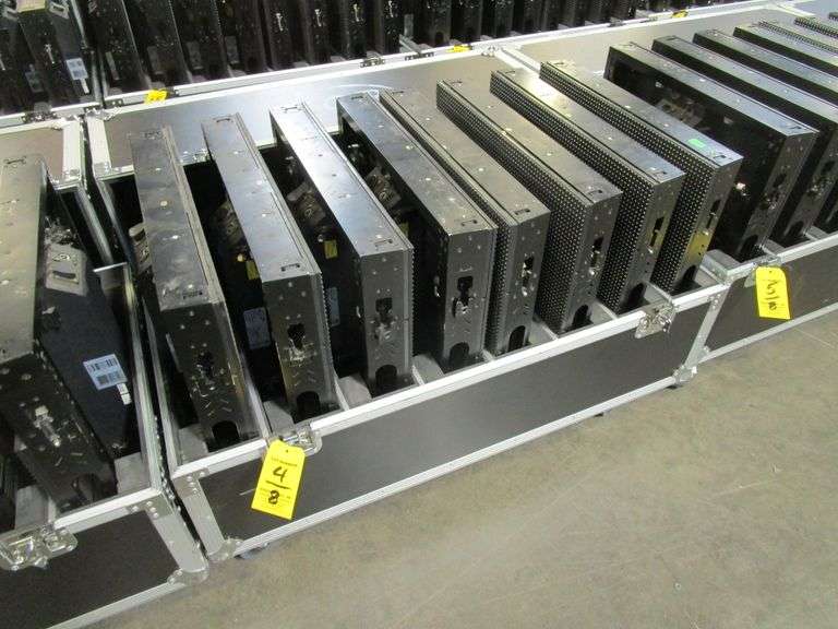 LOT (8) Elation EPT9IP LED Video Panels w/ Case (No Cables or Clamps)