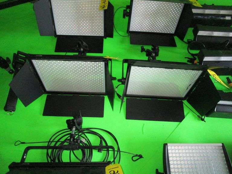 LOT (2) Nanlite Mix Panel 150 Light