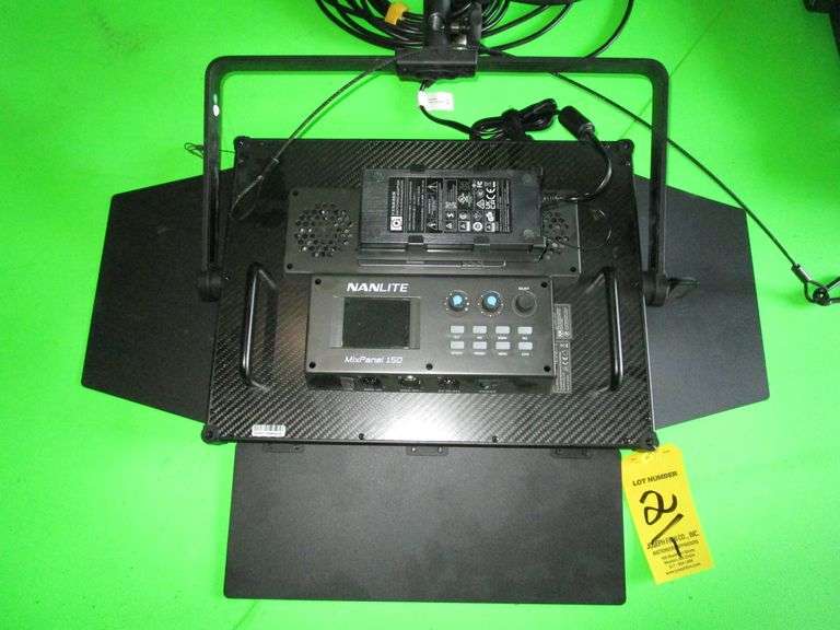 LOT (2) Nanlite Mix Panel 150 Light