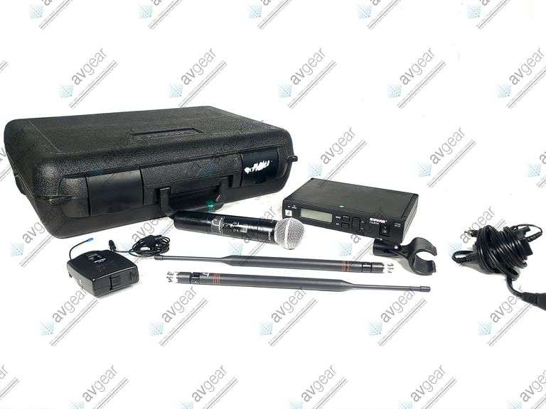 Shure ULXS4 (470-506MHz) Wireless Microphone Kit in Hard Carry Case