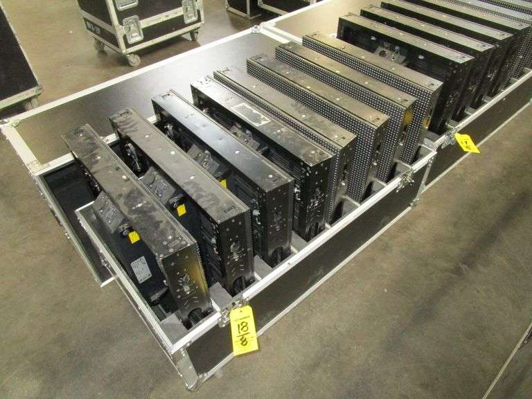 LOT (8) Elation EPT9IP LED Video Panels w/ Case (No Cables or Clamps)