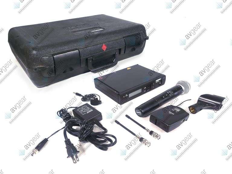 Shure ULXS4 Wireless Receiver Kit (J1: 554-590MHz) w/ Accessories in Hard Carry Case