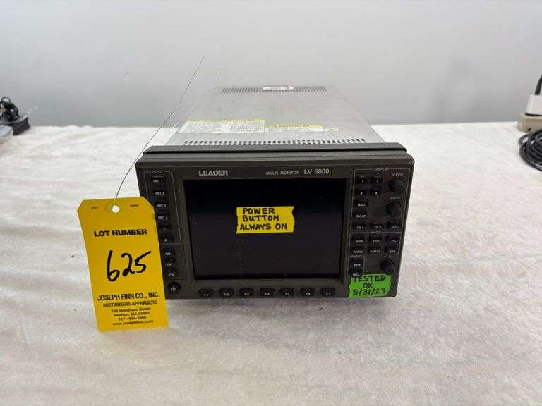 Leader LV5800 HD/SD-SDI Multi-Monitor with SDI and AES Input and DVI Output Modules
