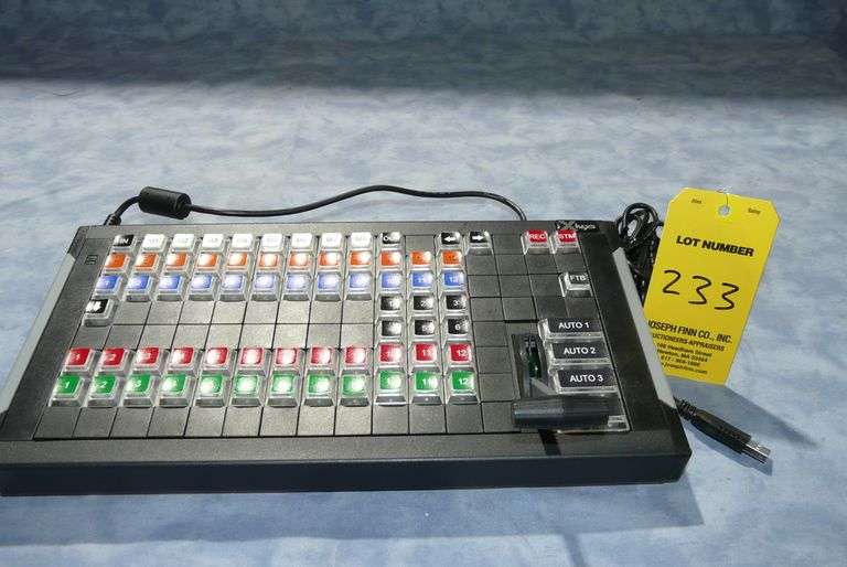 X-Keys XKE-124 T-Bar Control Panel