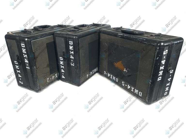 (3) 11x17x3 Hard Carrying Cases