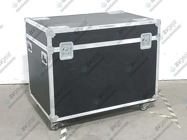 (4) Ayrton Dream Panel Twin Moving LED Lights w/ (4) PSU Cables in Wheeled Hard Case
Requires 30 Am
