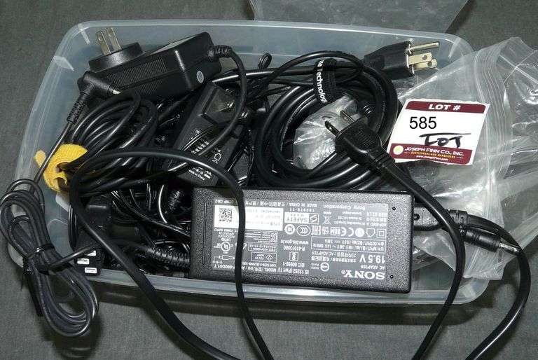 Lot Assorted Power Supplies in Bin