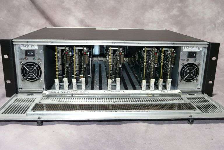 Evertz 7800FR Multiframe with (2) Power Supplies; (2) 7867VIPX-16x2; (2) 7867VIPX-8x2 3G/HD/SD X-lin
