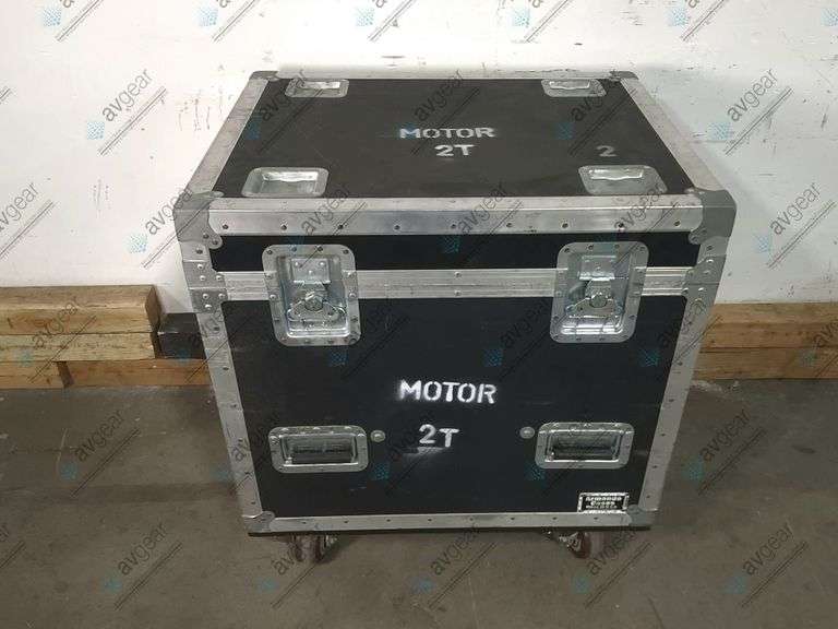 Armando Cases (22x28x21) Wheeled Road Case
Removable Custom Motor Holding Box