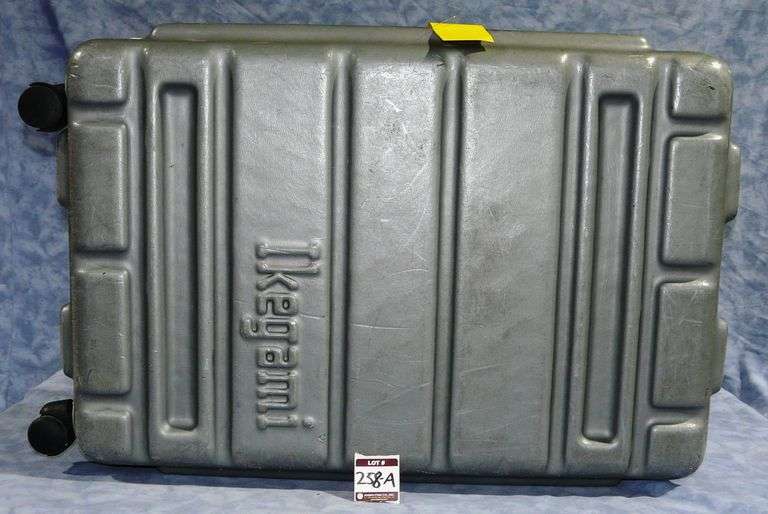 Thermodyne Camera Case with Wheels (No Camera Foam)