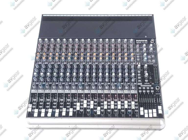 Mackie 1604-VLZ3 16 Channel Mixer (NEEDS REPAIR)
