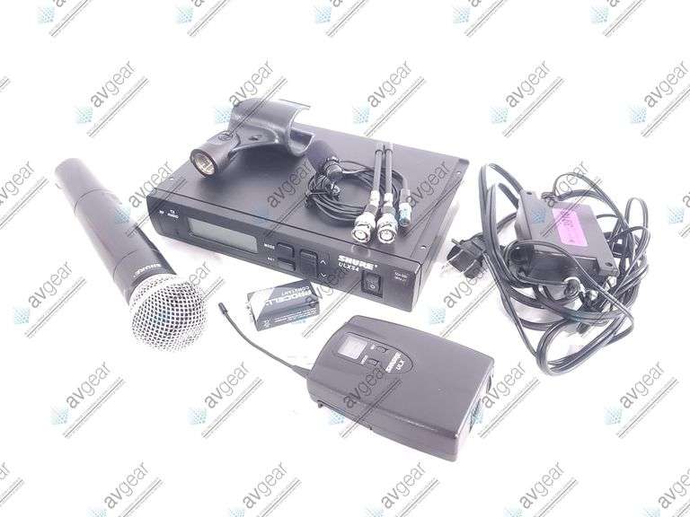 Shure ULXP4 Wireless Receiver Kit (J1: 554-590MHz) w/ Accessories in Hard Carry Case