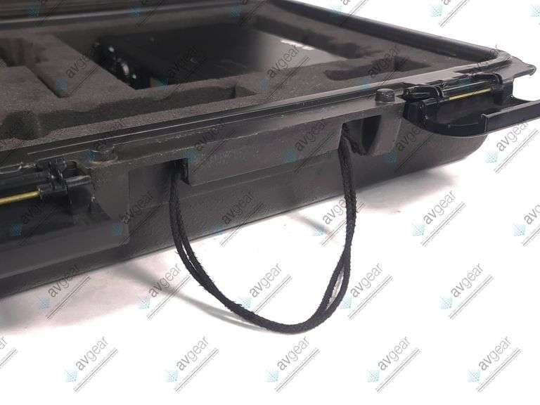 Shure ULXP4 Wireless Receiver Kit (G3: 470-506 MHz) w/ Accessories in Hard Carry Case