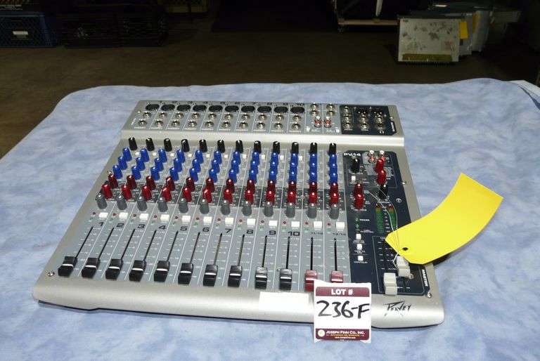 Peavey PV-14 Audio Mixer