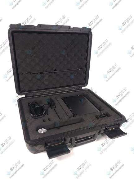 Shure ULXP4 Wireless Receiver Kit (J1: 554-590 MHz) w/ Accessories in Hard Carry Case