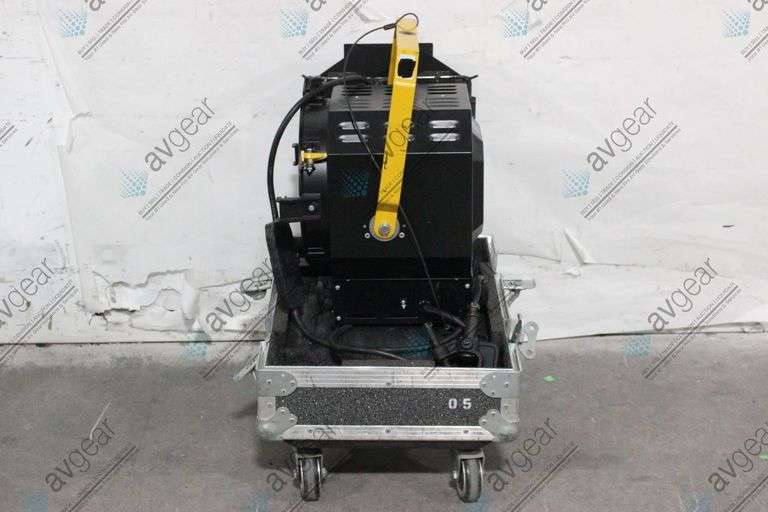 Desisti Leonardo 320 Fresnel Spotlight w/ C-Clamp, Safety Cable, Spare Parts & Barn Doors in Wheeled