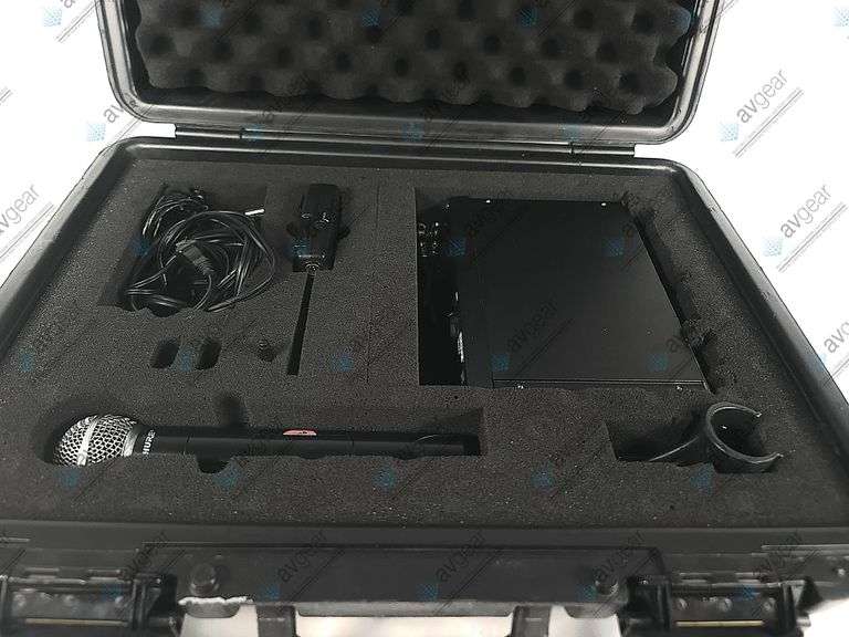 Shure ULXP4 Wireless Receiver Kit (J1: 554-590MHz) w/ Accessories in Hard Carry Case