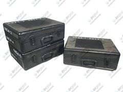 (3) 11x17x3 Hard Carrying Cases