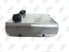 Behringer MIC100 Vacuum Tube Preamplifier with Limiter (FOR PARTS) w/ PSU in Carrying Case
No low e