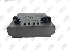 Behringer MIC100 Vacuum Tube Preamplifier with Limiter (FOR PARTS) w/ PSU in Carrying Case
No low e