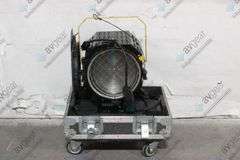 Desisti Leonardo 320 Fresnel Spotlight w/ C-Clamp, Safety Cable, Spare Parts & Barn Doors in Wheeled